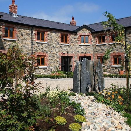 Decoy Country Cottages Navan Eksteriør bilde