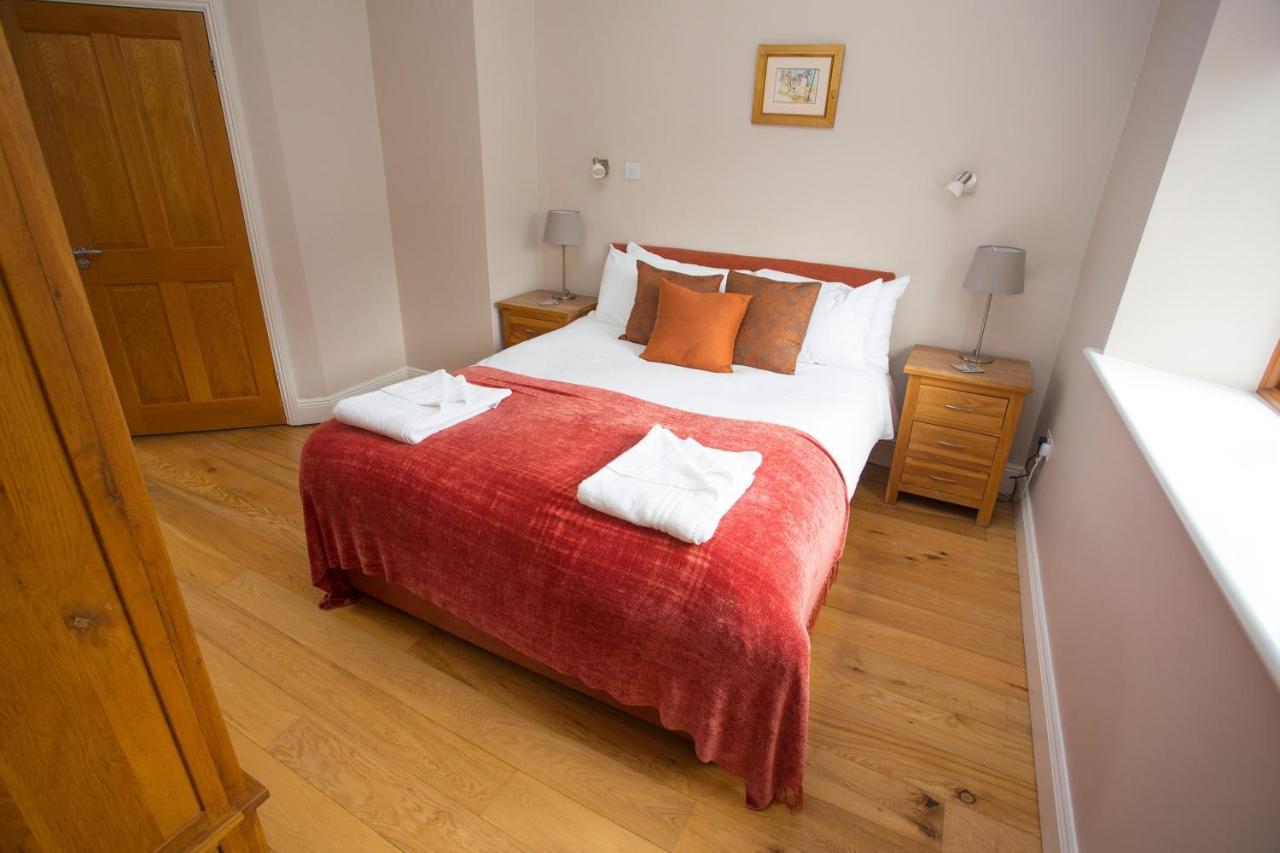 Decoy Country Cottages Navan Eksteriør bilde
