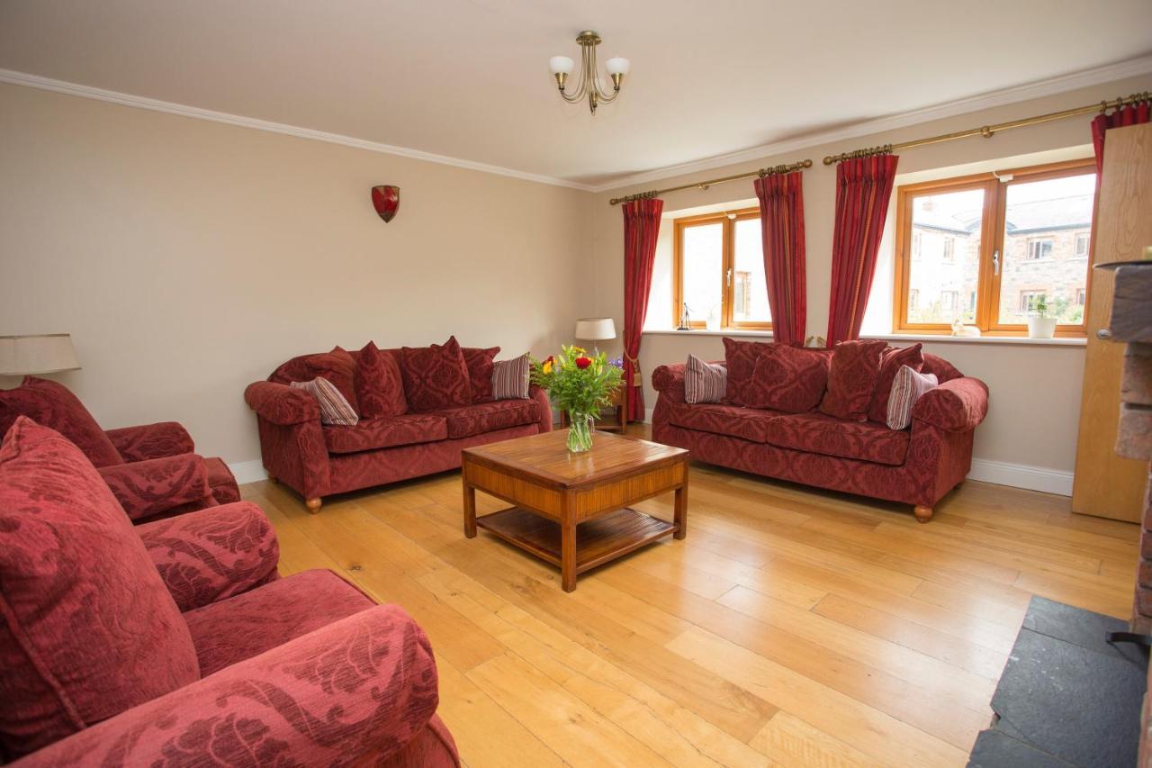 Decoy Country Cottages Navan Eksteriør bilde