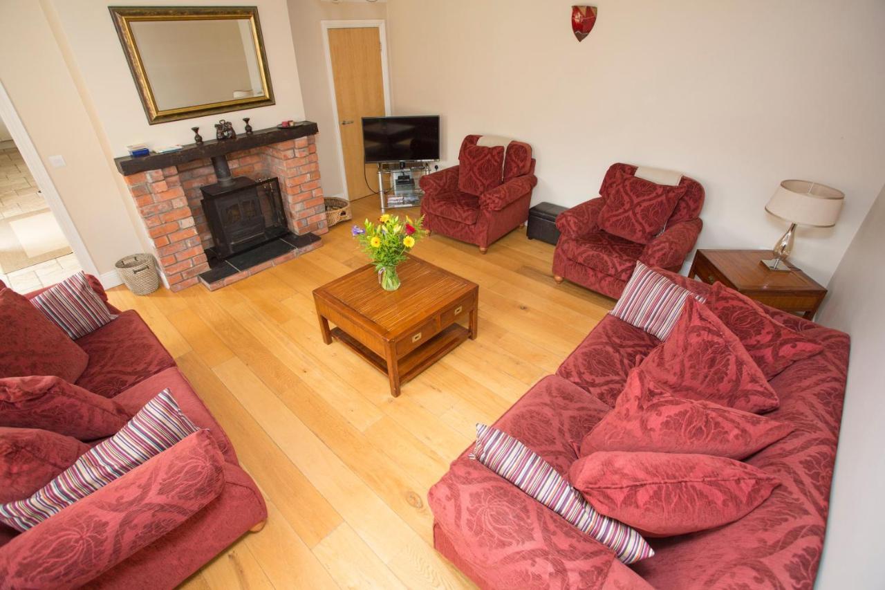 Decoy Country Cottages Navan Eksteriør bilde