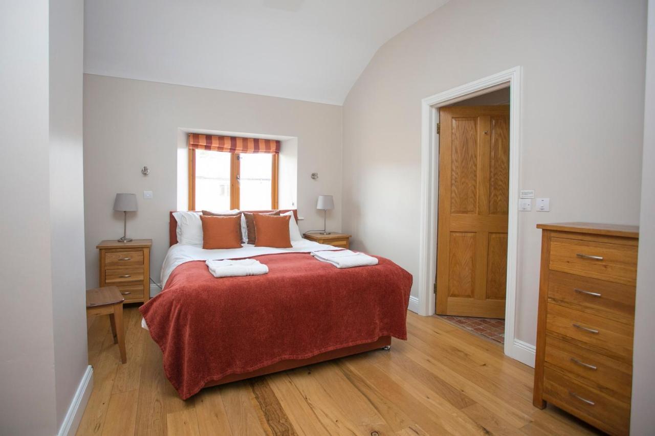 Decoy Country Cottages Navan Eksteriør bilde